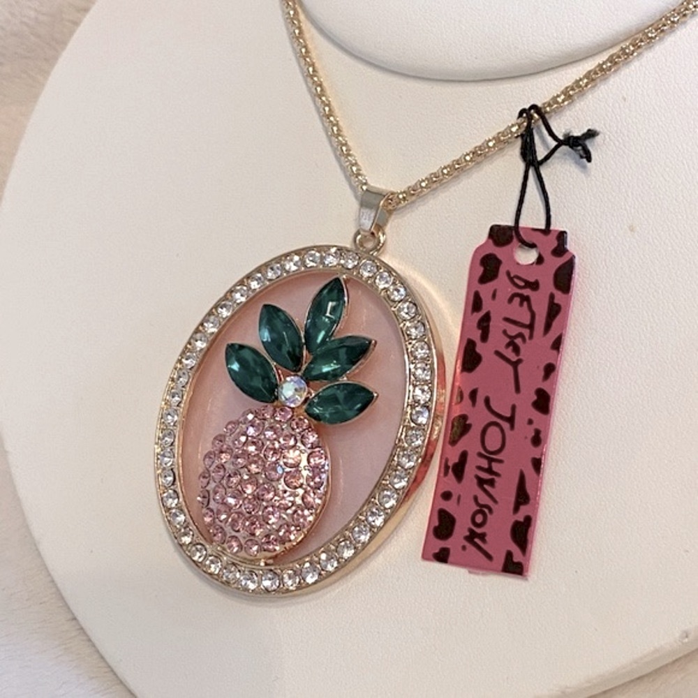 NWT Betsey Johnson Pink Pineapple necklace